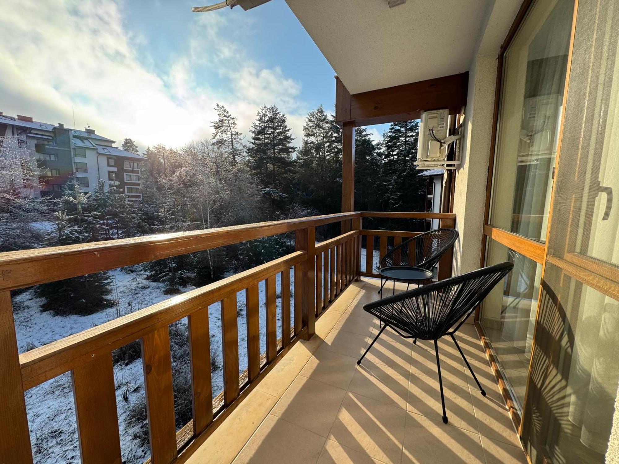 Apartment Stylish Getaway In Kosara Near Lift By Flat Mаnager